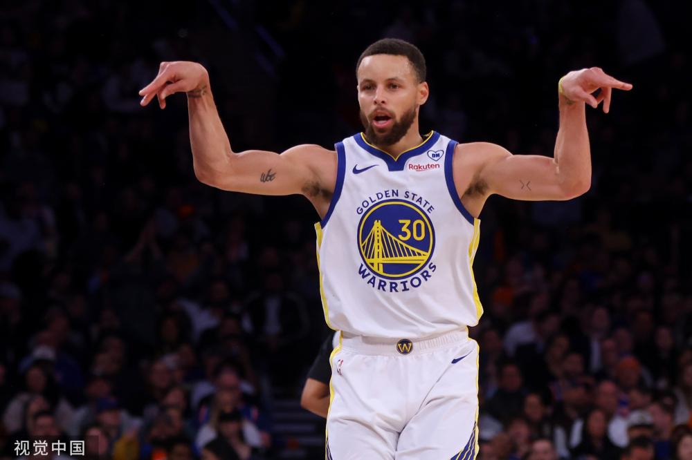 强调球员间 强调球员间