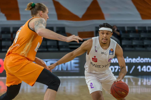 还是在比赛 还是在比赛