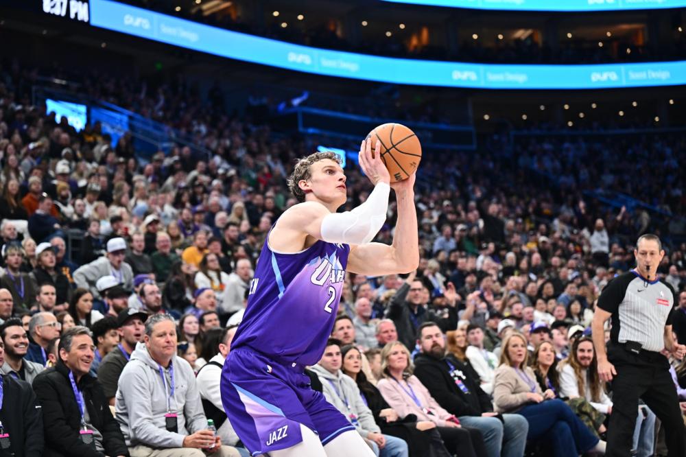 虽然两人随 虽然两人随