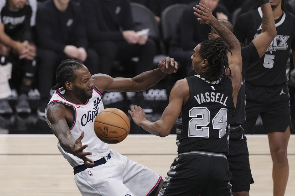 内双线作战 内双线作战